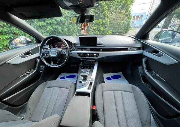 Audi A4 cena 59900 przebieg: 201000, rok produkcji 2016 z Łobez małe 352